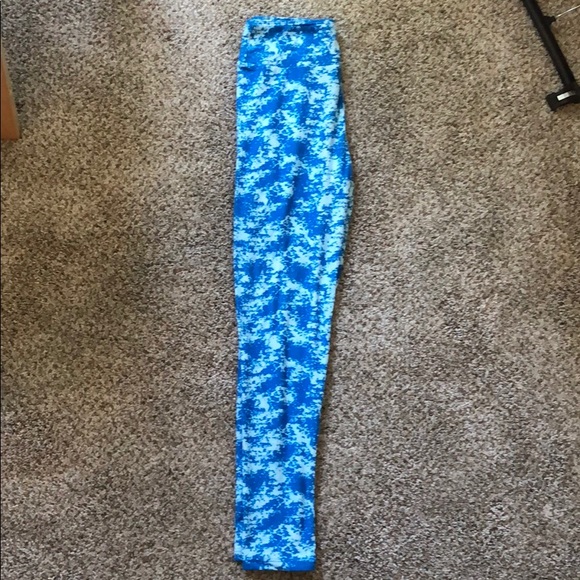 LEGGinGs - Picture 3 of 3